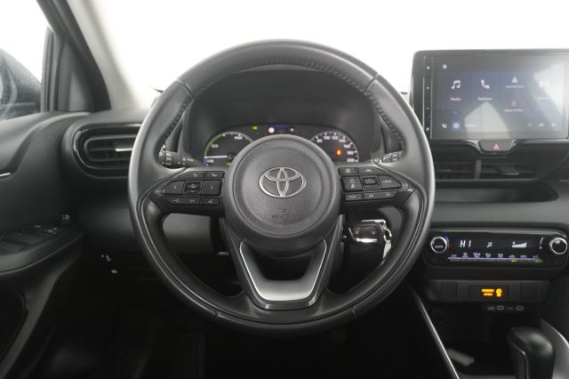 TOYOTA Yaris usata 12