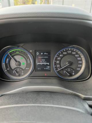 HYUNDAI Kona usata, con Bracciolo