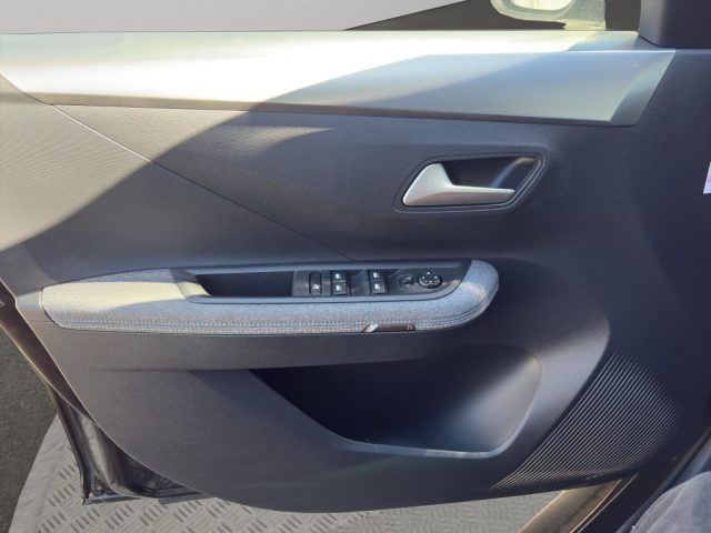 OPEL Frontera usata, con Autoradio digitale