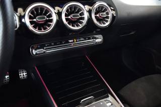 MERCEDES-BENZ GLA 250 usata, con Sensori di parcheggio anteriori