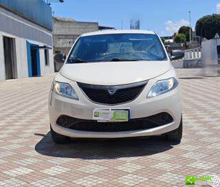 LANCIA Ypsilon usata, con Airbag