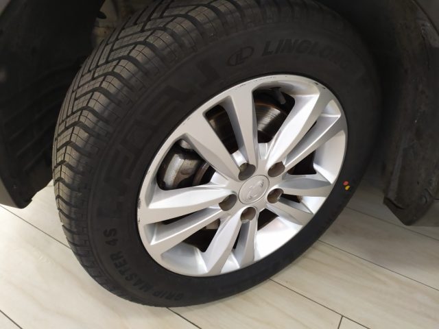 SSANGYONG Tivoli usata, con ESP