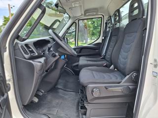 IVECO Daily usata, con Alzacristalli elettrici