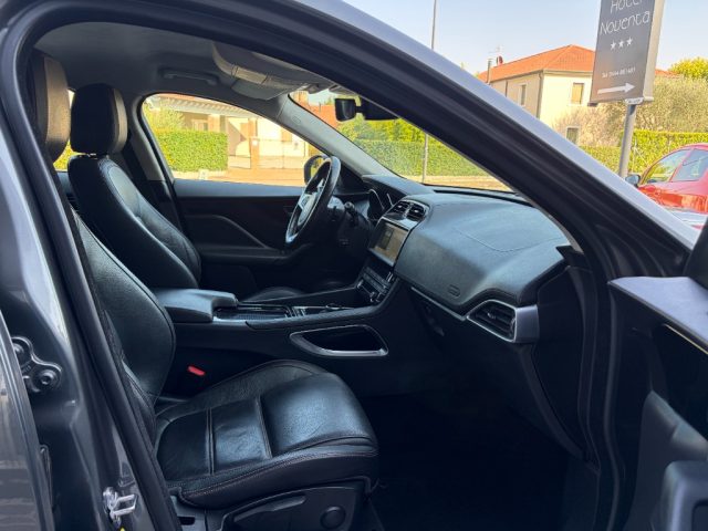 JAGUAR F-Pace usata, con Controllo trazione