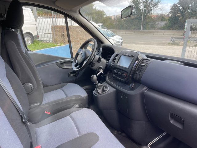 OPEL Vivaro usata 15