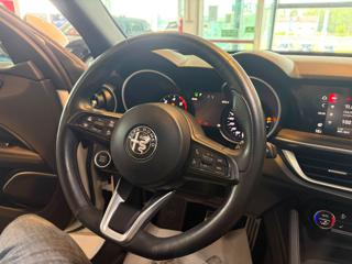 ALFA ROMEO Stelvio usata, con Cerchi in lega