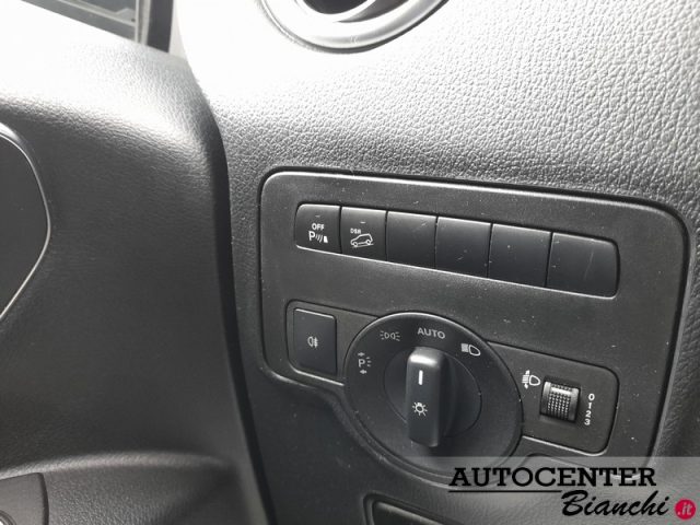 MERCEDES-BENZ Vito usata, con Bracciolo