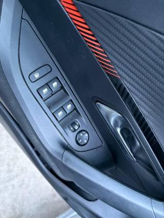 PEUGEOT 2008 usata, con ESP