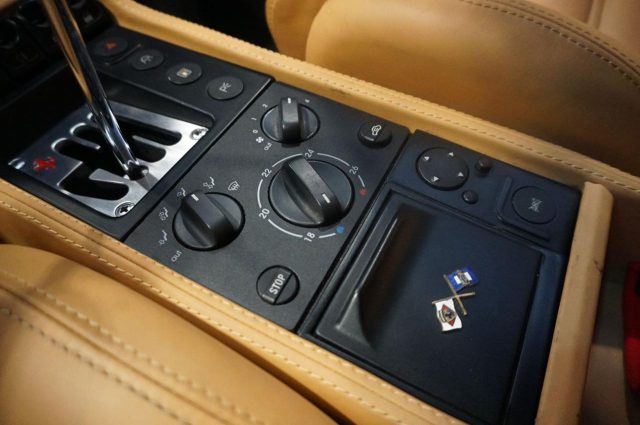 FERRARI F355 usata, con Climatizzatore