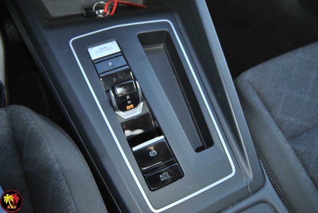 VOLKSWAGEN Golf usata, con Climatizzatore