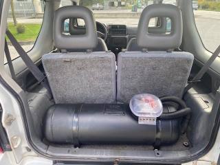 SUZUKI Jimny usata, con Luce d