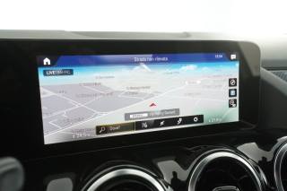 MERCEDES-BENZ CLA usata 16