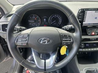 HYUNDAI i30 usata, con Autoradio