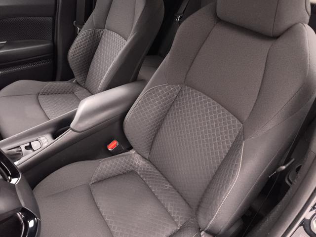 TOYOTA C-HR usata, con Controllo automatico clima