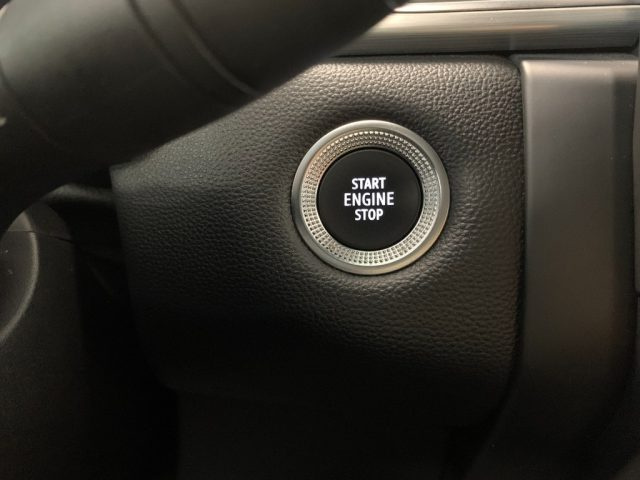 RENAULT Captur usata, con Luci diurne LED