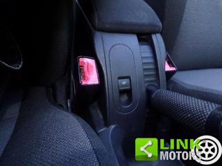 VOLKSWAGEN New Beetle usata 52