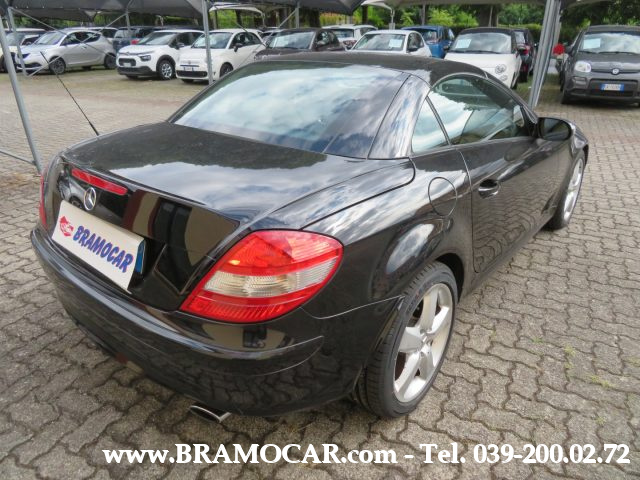 MERCEDES-BENZ SLK 200 usata, con Chiusura centralizzata