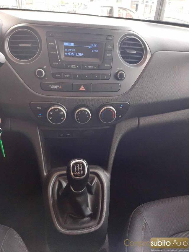 HYUNDAI i10 usata, con Controllo trazione