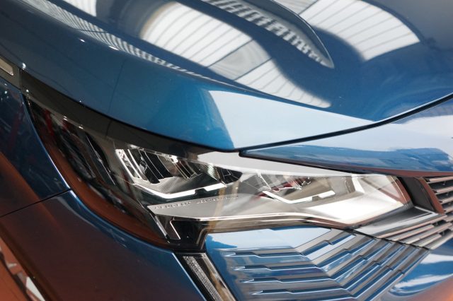 PEUGEOT 3008 usata, con Sedile posteriore sdoppiato