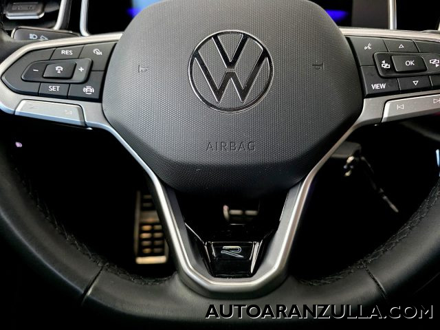 VOLKSWAGEN T-Roc usata, con Regolazione elettrica sedili