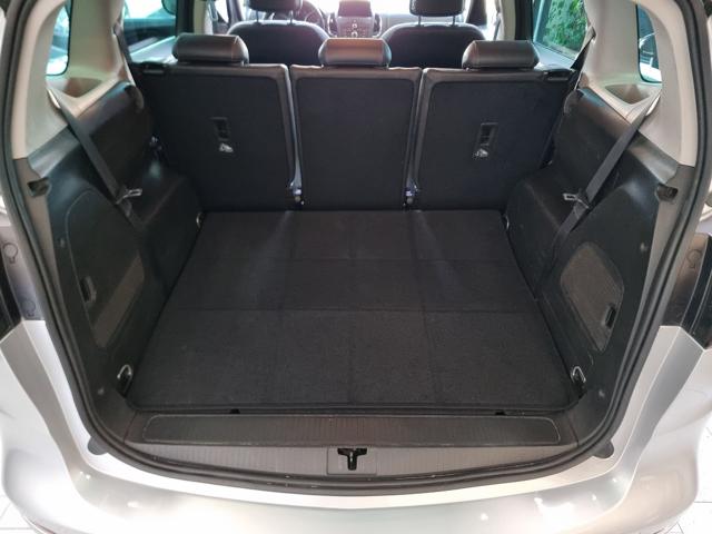 OPEL Zafira Tourer usata, con Boardcomputer