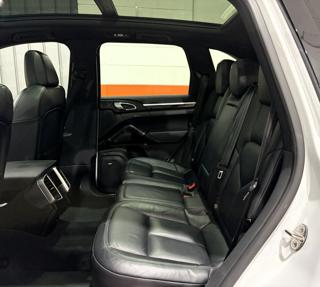 PORSCHE Cayenne usata, con Cerchi in lega