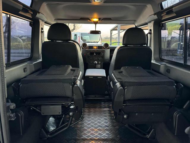 LAND ROVER Defender usata, con Climatizzatore