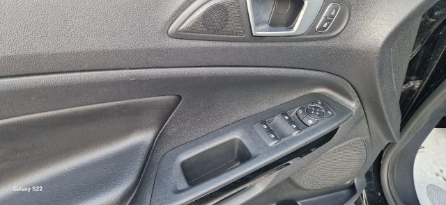 FORD EcoSport usata, con Autoradio