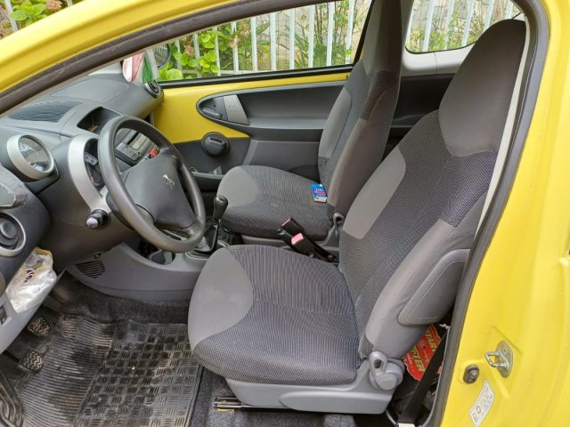 PEUGEOT 107 usata, con Chiusura centralizzata