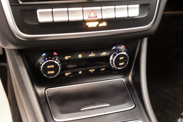 MERCEDES-BENZ GLA 200 usata, con Bracciolo