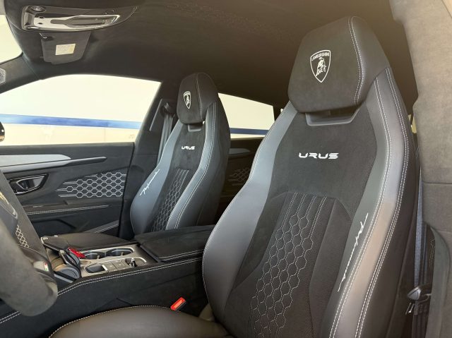 LAMBORGHINI Urus usata, con Controllo automatico clima