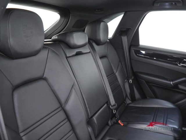 PORSCHE Cayenne usata 10