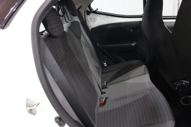 TOYOTA Aygo usata, con Autoradio digitale