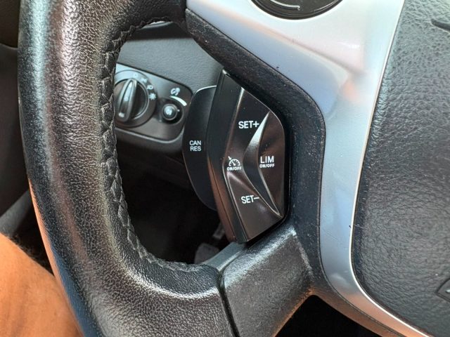 FORD Kuga usata, con Fendinebbia