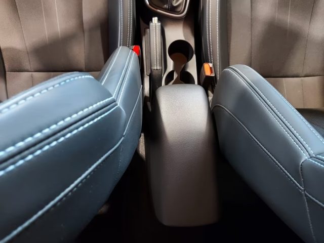 HYUNDAI i20 usata, con Controllo automatico clima