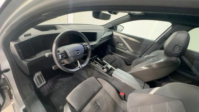 OPEL Astra usata, con Controllo automatico clima