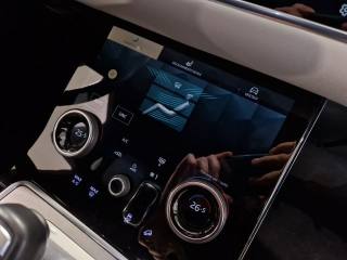 LAND ROVER Range Rover Evoque usata, con Volante in pelle