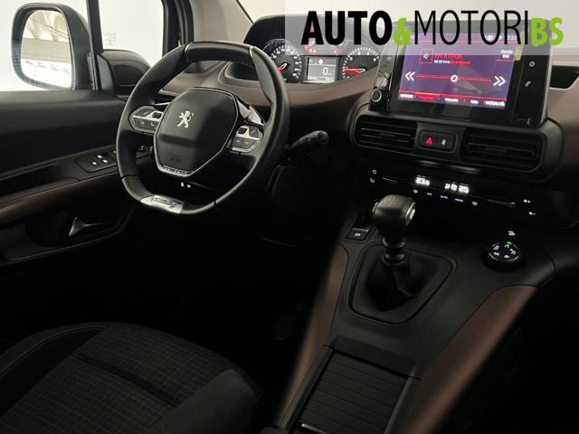 PEUGEOT Rifter usata, con Park Distance Control