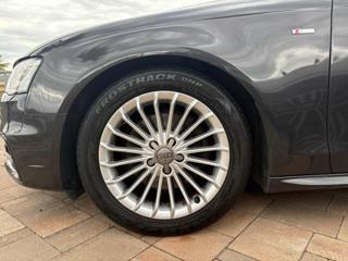 AUDI A4 usata, con Alzacristalli elettrici