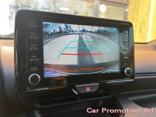 TOYOTA Yaris usata, con Fendinebbia