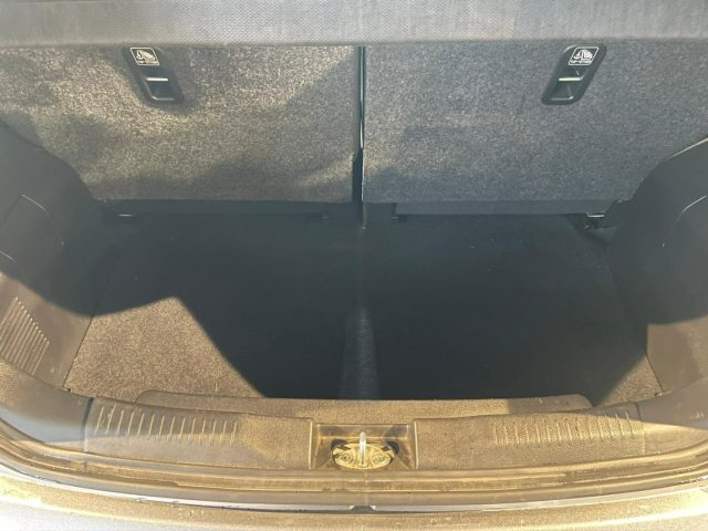 SUZUKI Ignis usata, con Specchietti laterali elettrici