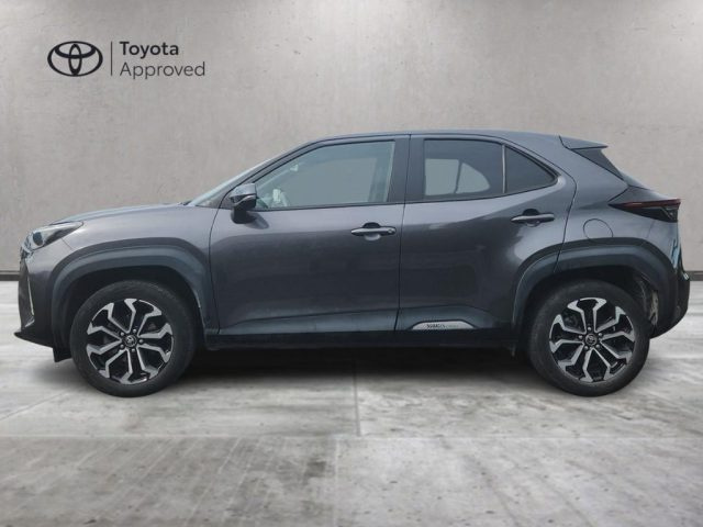 TOYOTA Yaris Cross usata, con Autoradio