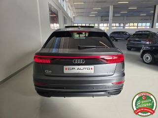 AUDI Q8 usata, con Alzacristalli elettrici