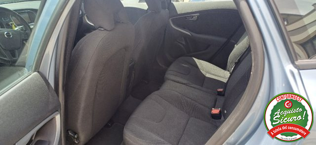 VOLVO V40 Cross Country usata, con Controllo trazione
