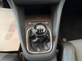 VOLKSWAGEN Golf usata, con Airbag testa