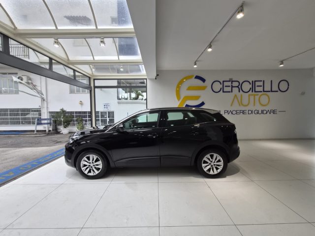 PEUGEOT 3008 usata, con Boardcomputer