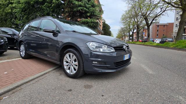 VOLKSWAGEN Golf Variant usata, con Climatizzatore