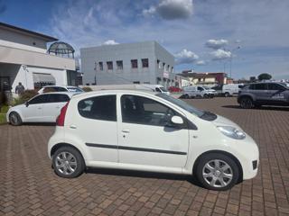 PEUGEOT 107 usata, con Boardcomputer