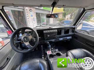 LAND ROVER Defender usata 7
