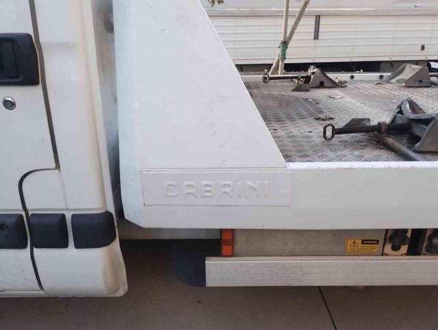 RENAULT Trafic usata 15
